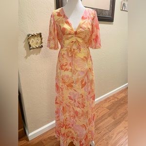 ☘️Sophisticated sheer summer dress! Size 4